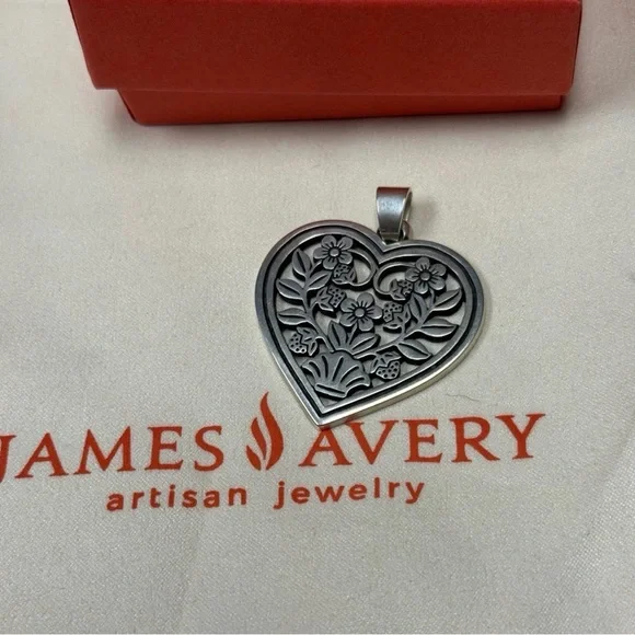 James Avery Silver Floral Heart Pendant - Picture 2 of 4